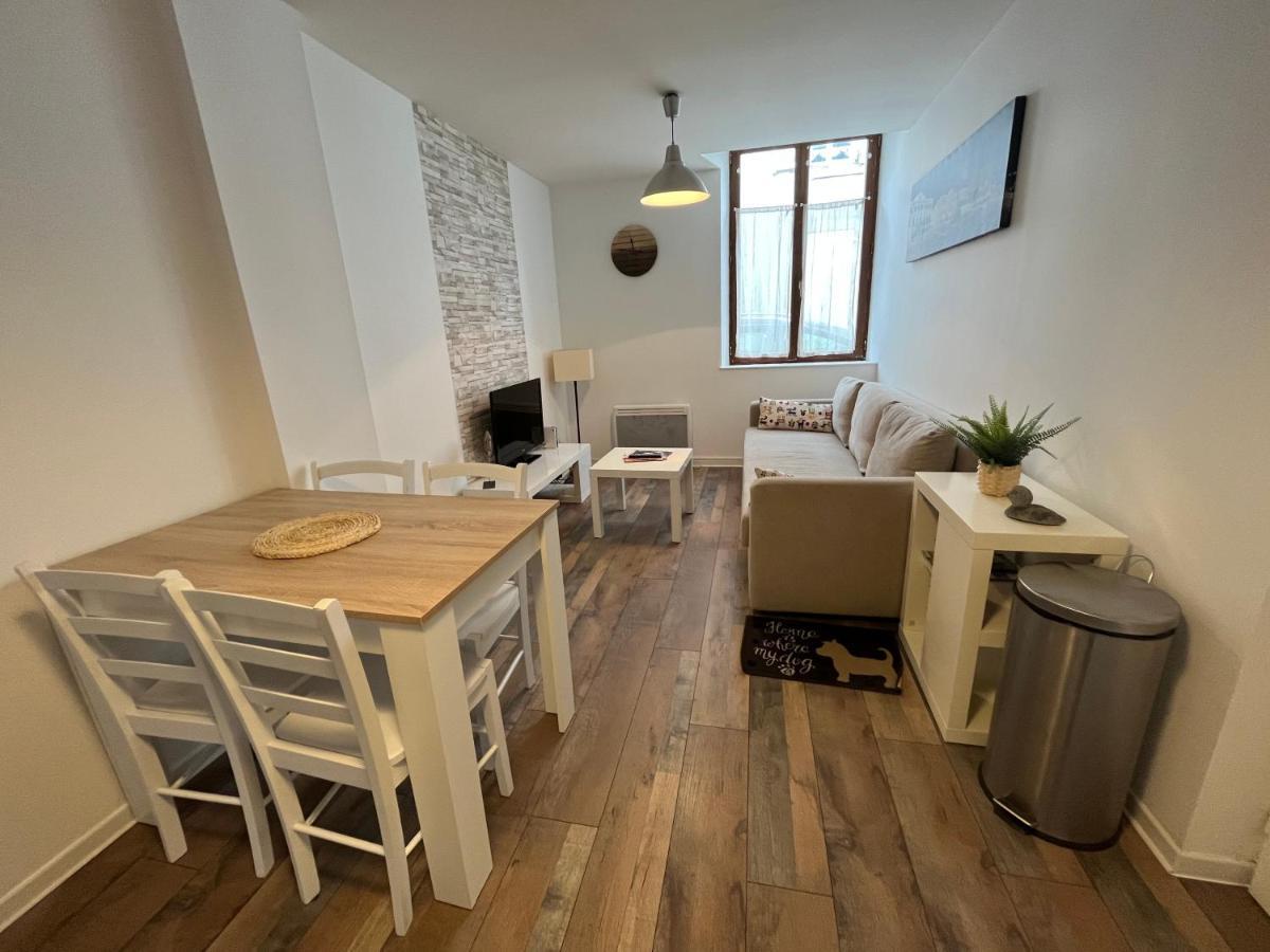 Grand studio cosy, chambre séparée, calme, proche centre avec wifi et parking Orléans Exterior foto